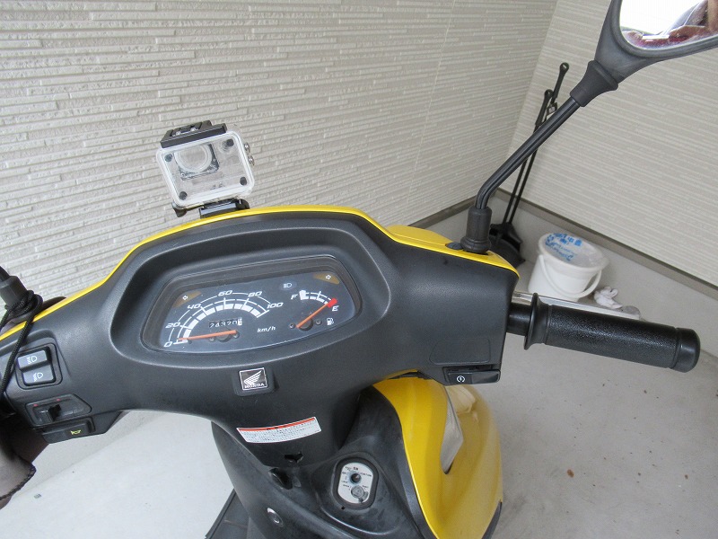 高い素材】人気 スマホホルダー バックミラー 落下防止 原付 GPS スクーター バイク アクセサリー