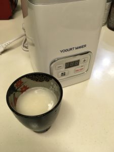 ヨーグルトメーカーに使う牛乳
